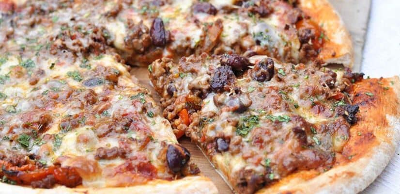 Chilli Con Carne Meat Feast Pizza