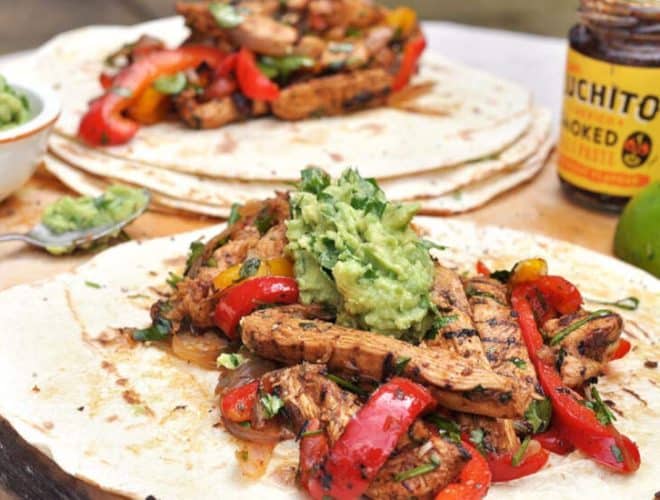 Smoky Chipotle Chicken Fajitas