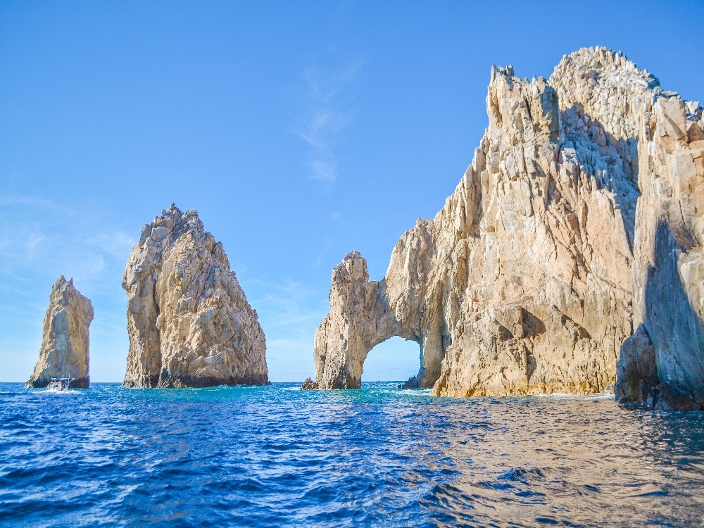 Guide to Pacific Coast Mexico - Arch in Los Cabos