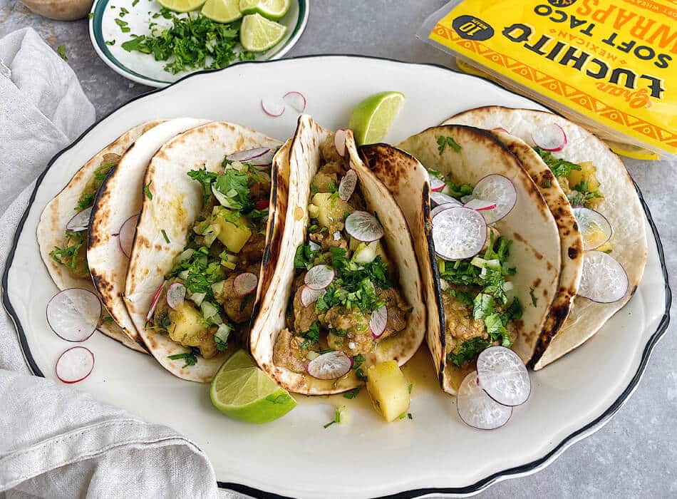 Pork in Salsa Verde Tacos