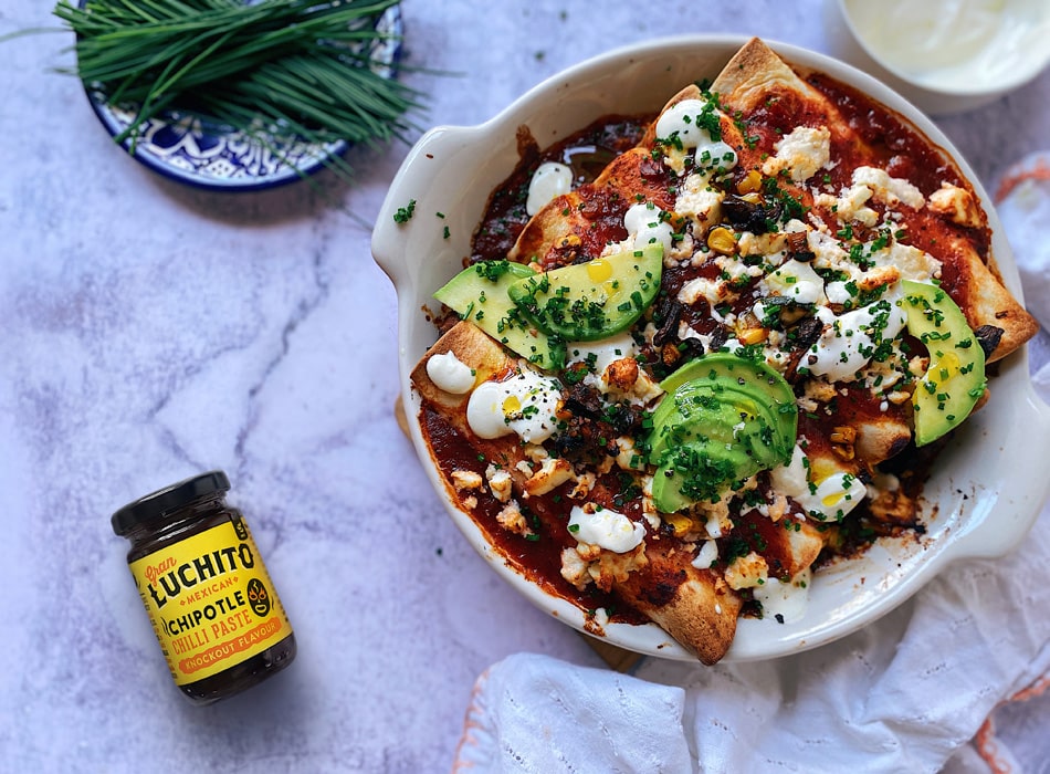 Vegetarian Enchiladas With Red Sauce | Gran Luchito
