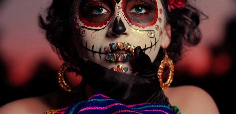 Day of the Dead blog woman